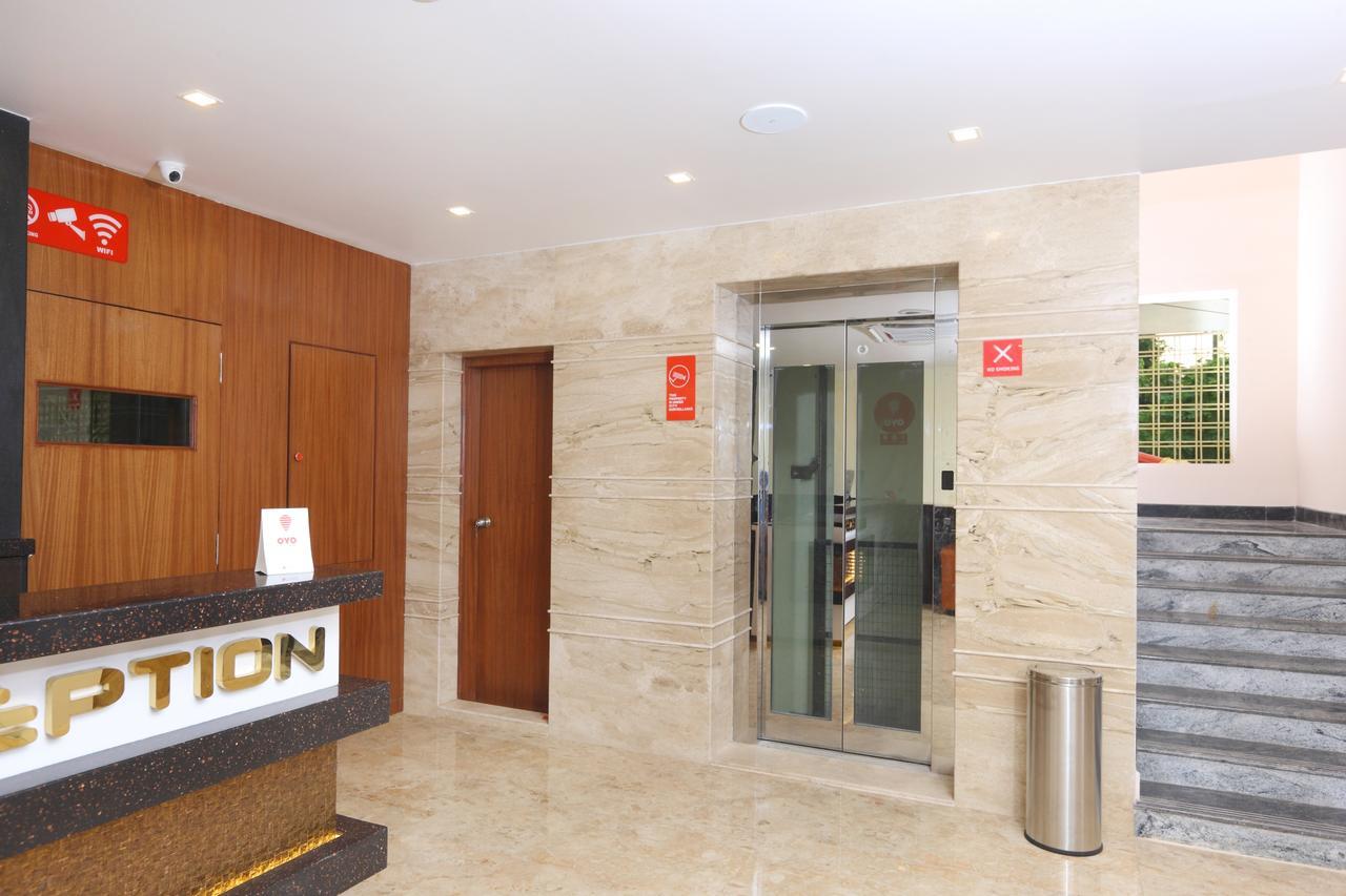Oyo 15115 Hotel Ramcharan Residency Tirupati Extérieur photo