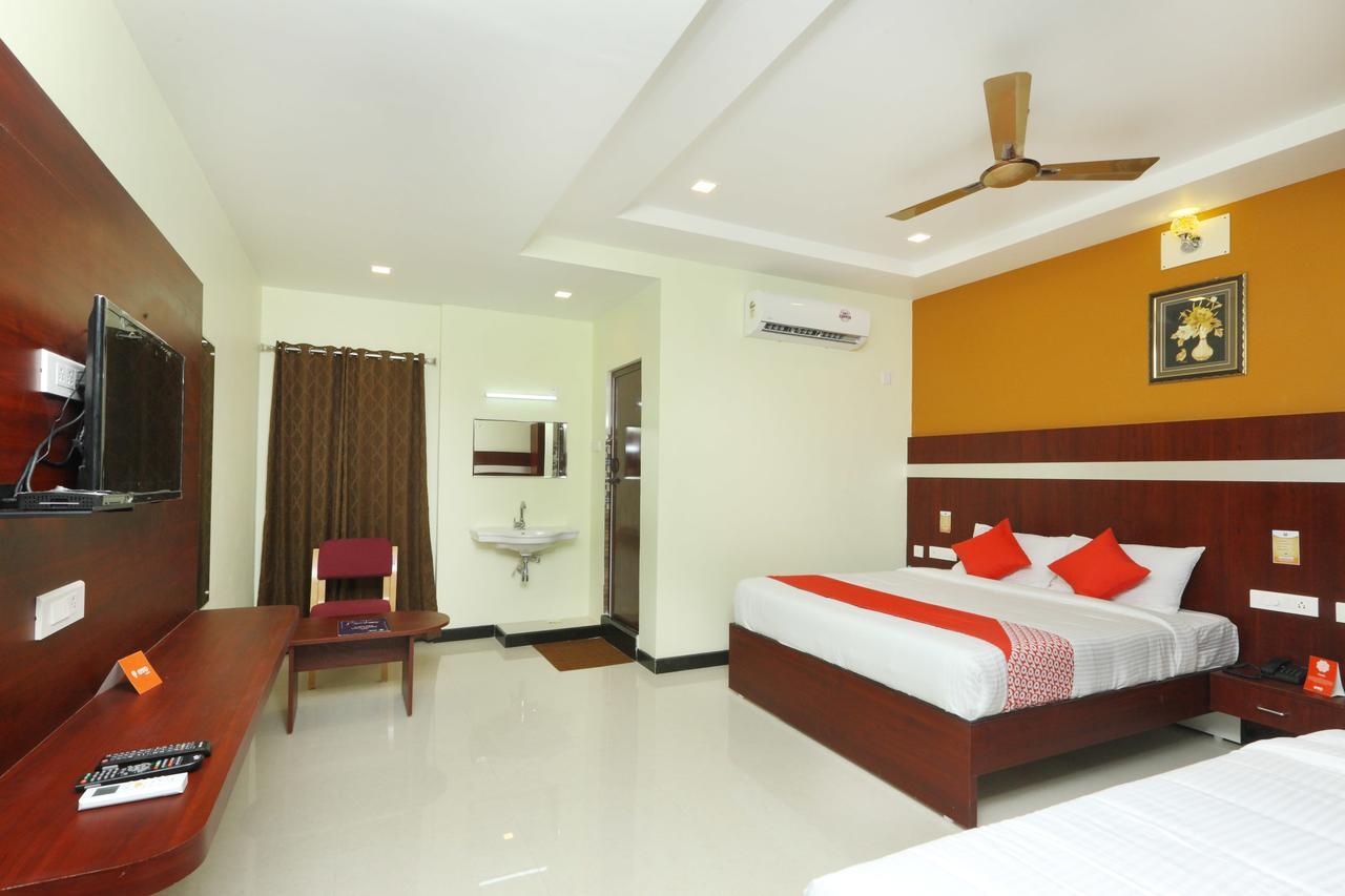 Oyo 15115 Hotel Ramcharan Residency Tirupati Extérieur photo