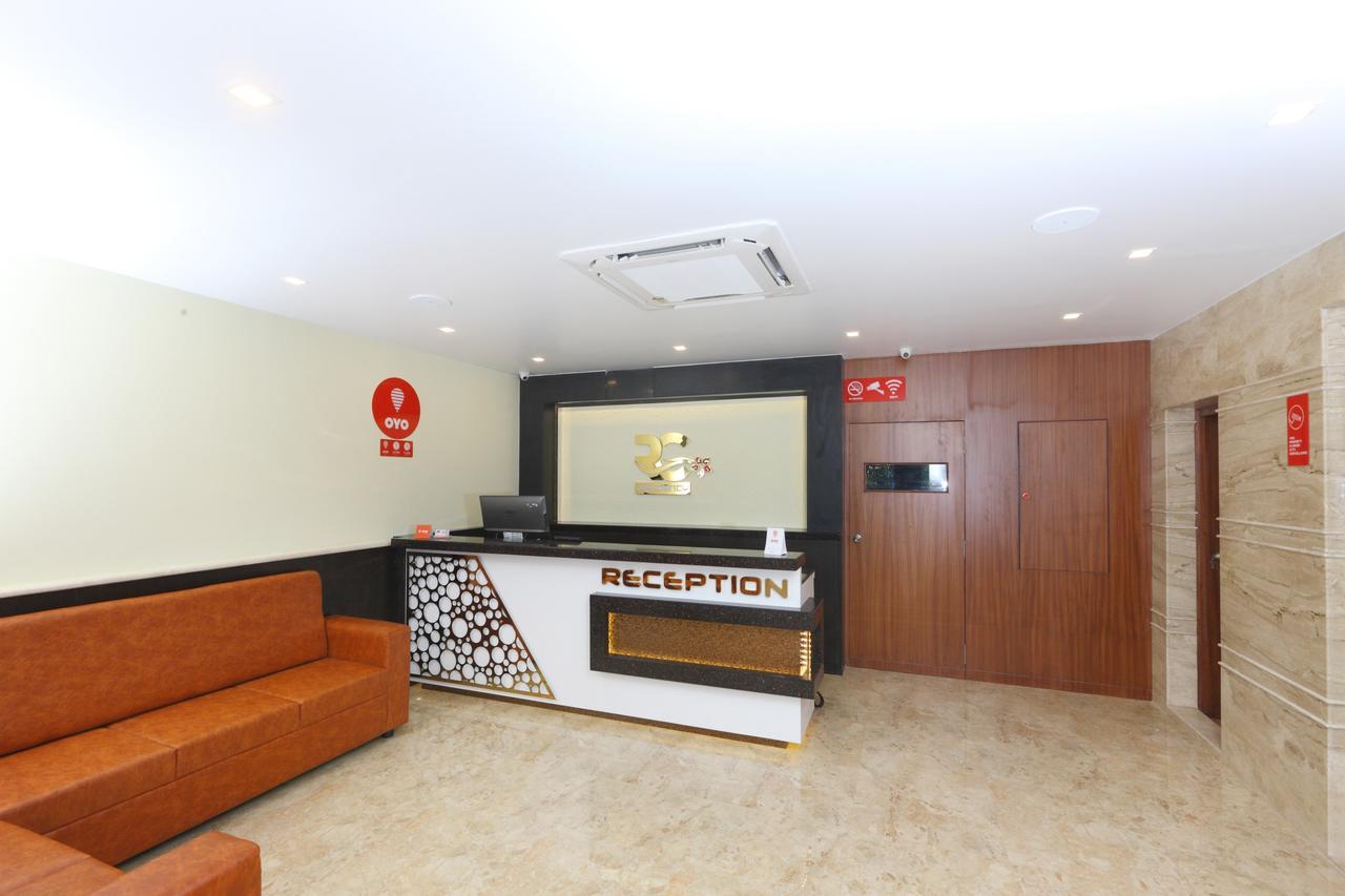 Oyo 15115 Hotel Ramcharan Residency Tirupati Extérieur photo